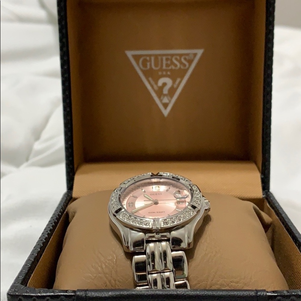 Guess Watch - Picture 3 of 4